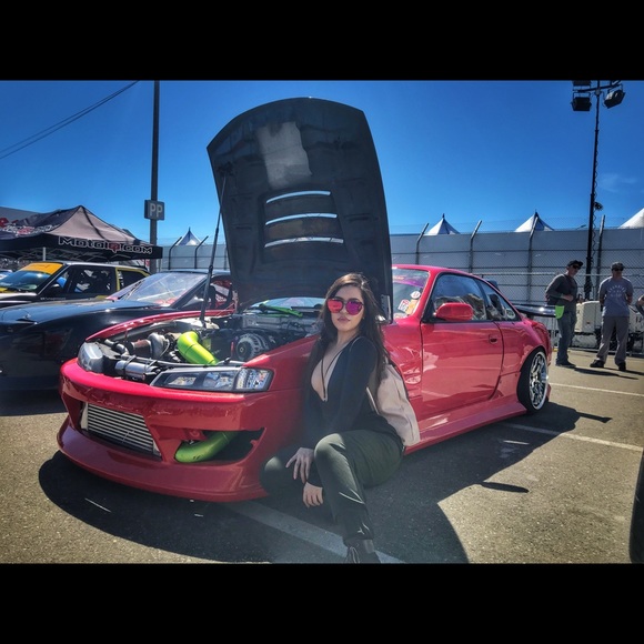 Meet your Posher, Kristine johanne xina - Picture 3 of 7